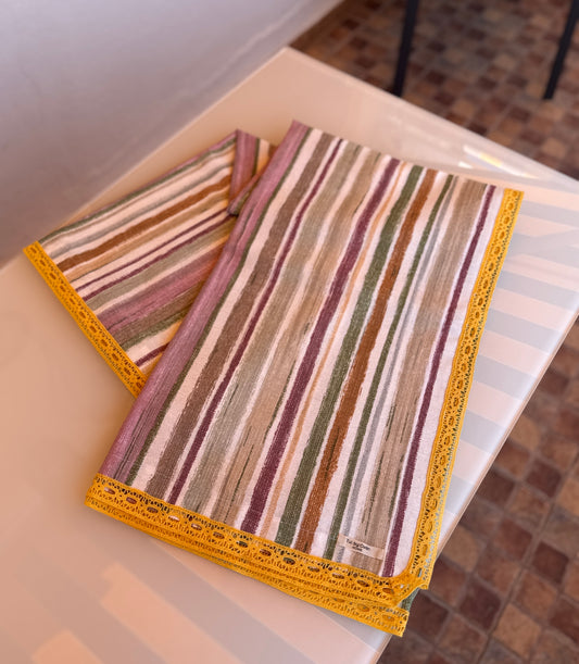 Bari tablecloth