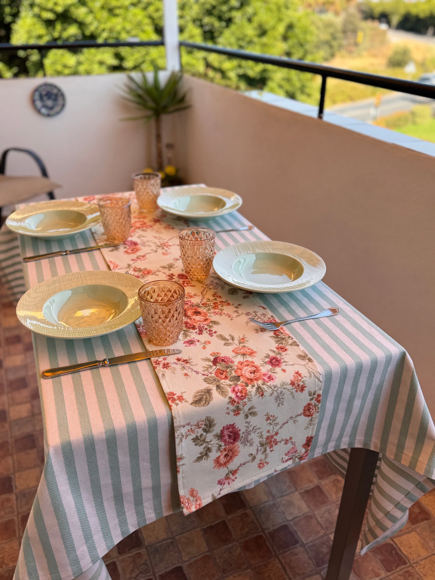 Mare tablecloth