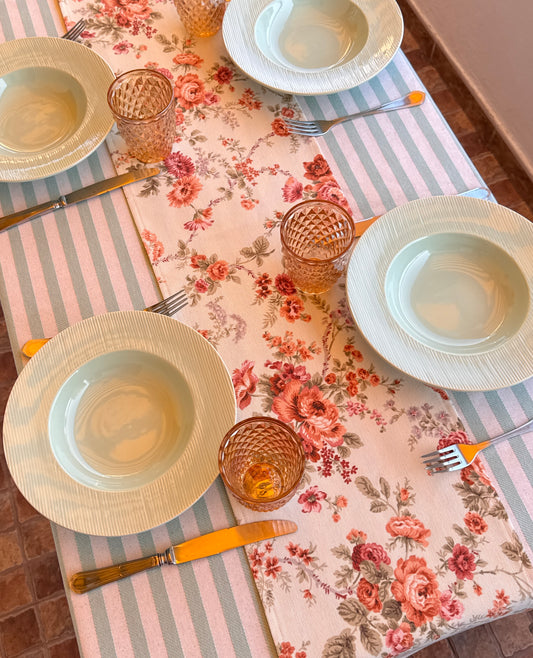 Silvestre table runner