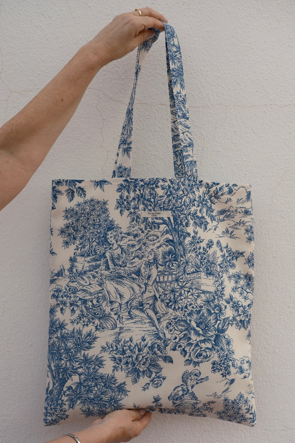 Campiña Tote bag