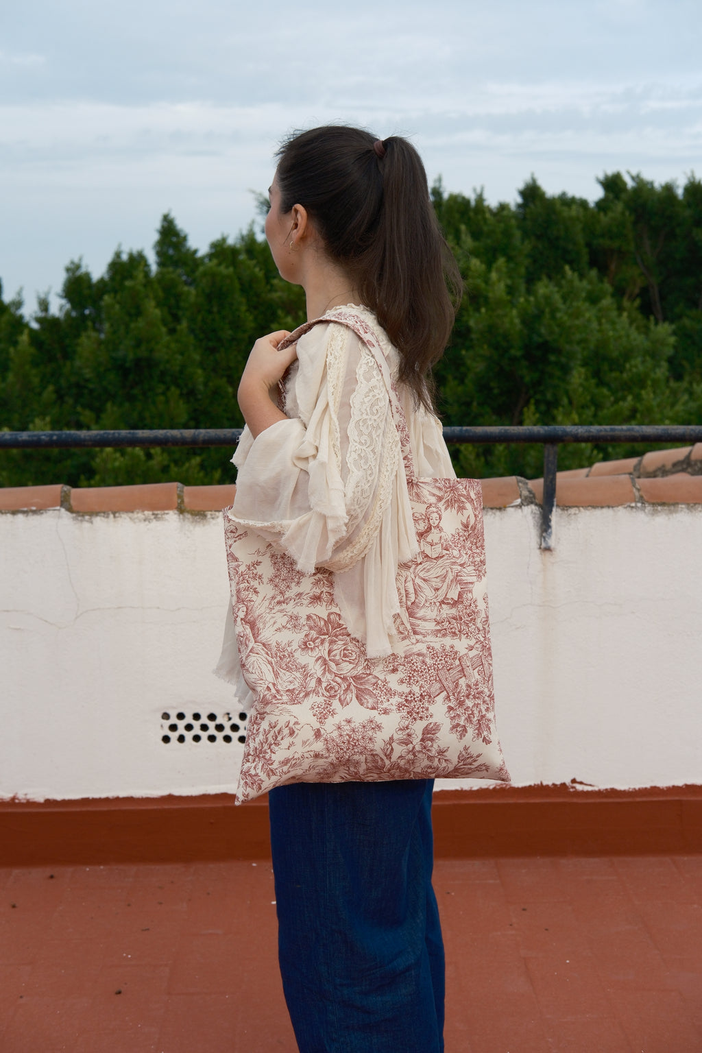 Campiña Tote bag