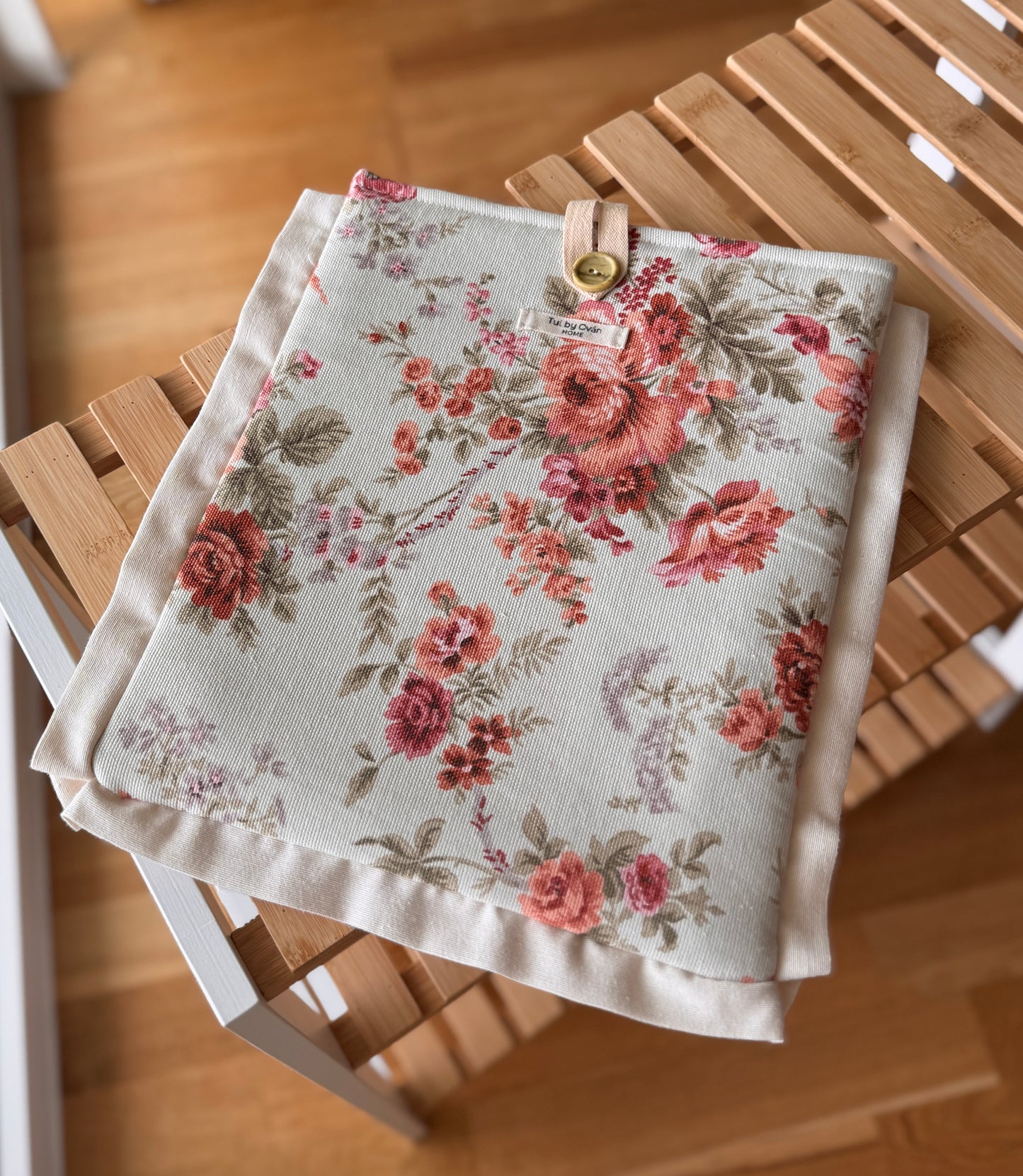 Protective Sleeve — Bloom